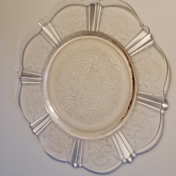 MacBeth Evans Depression Glass Etched Plate - Picture 2 of 4